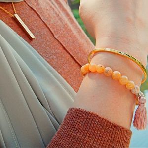 ACCESSARI MUSLIM JEWELRY